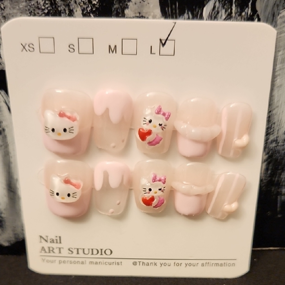 Hello Kitty Press-On Nails - Pink